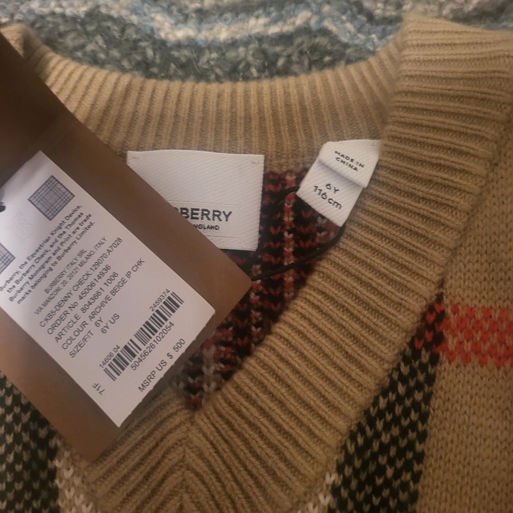 Burberry Sweater - Picture 3 of 3
